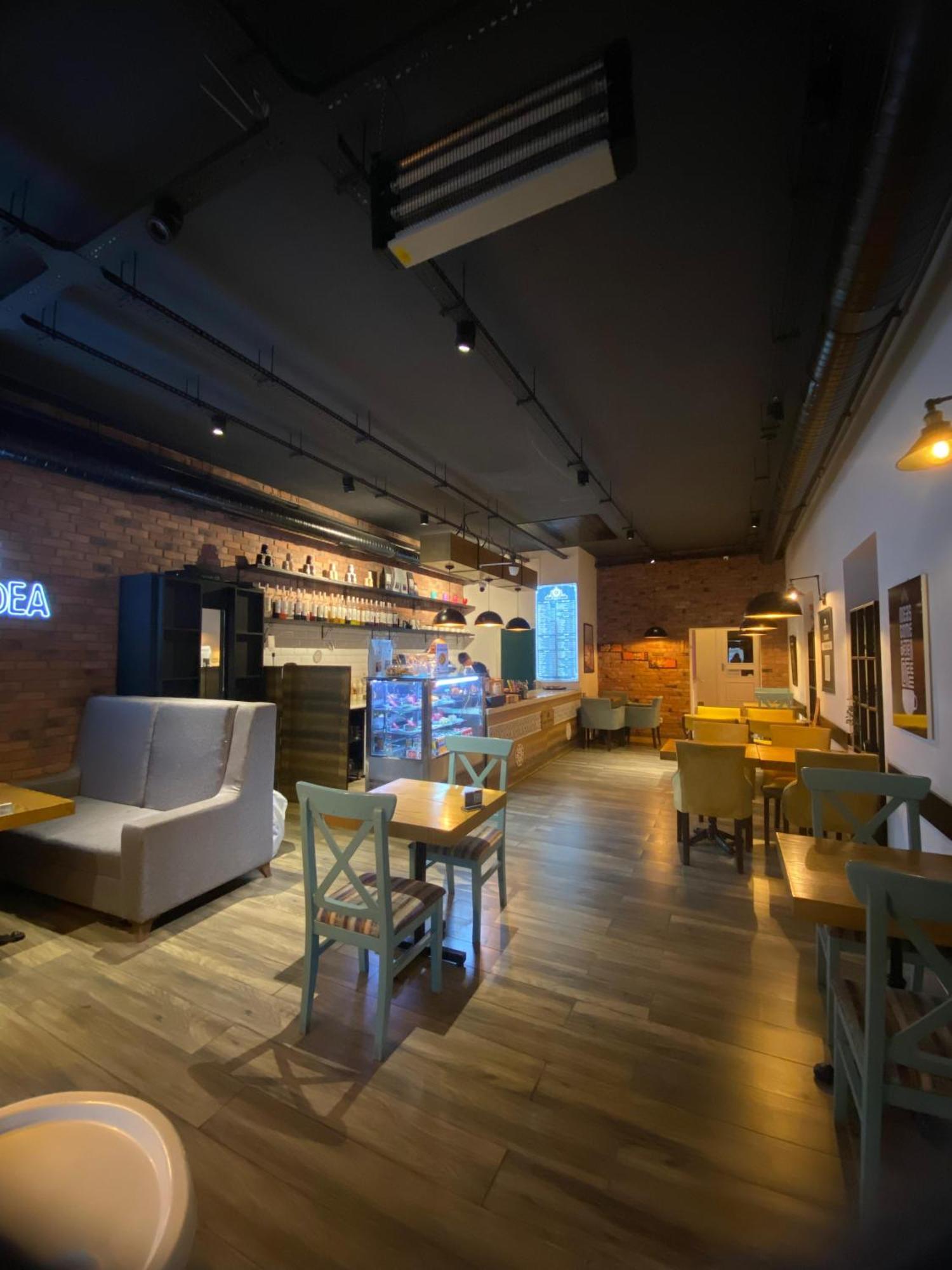 Central Hostel Шеки Экстерьер фото
